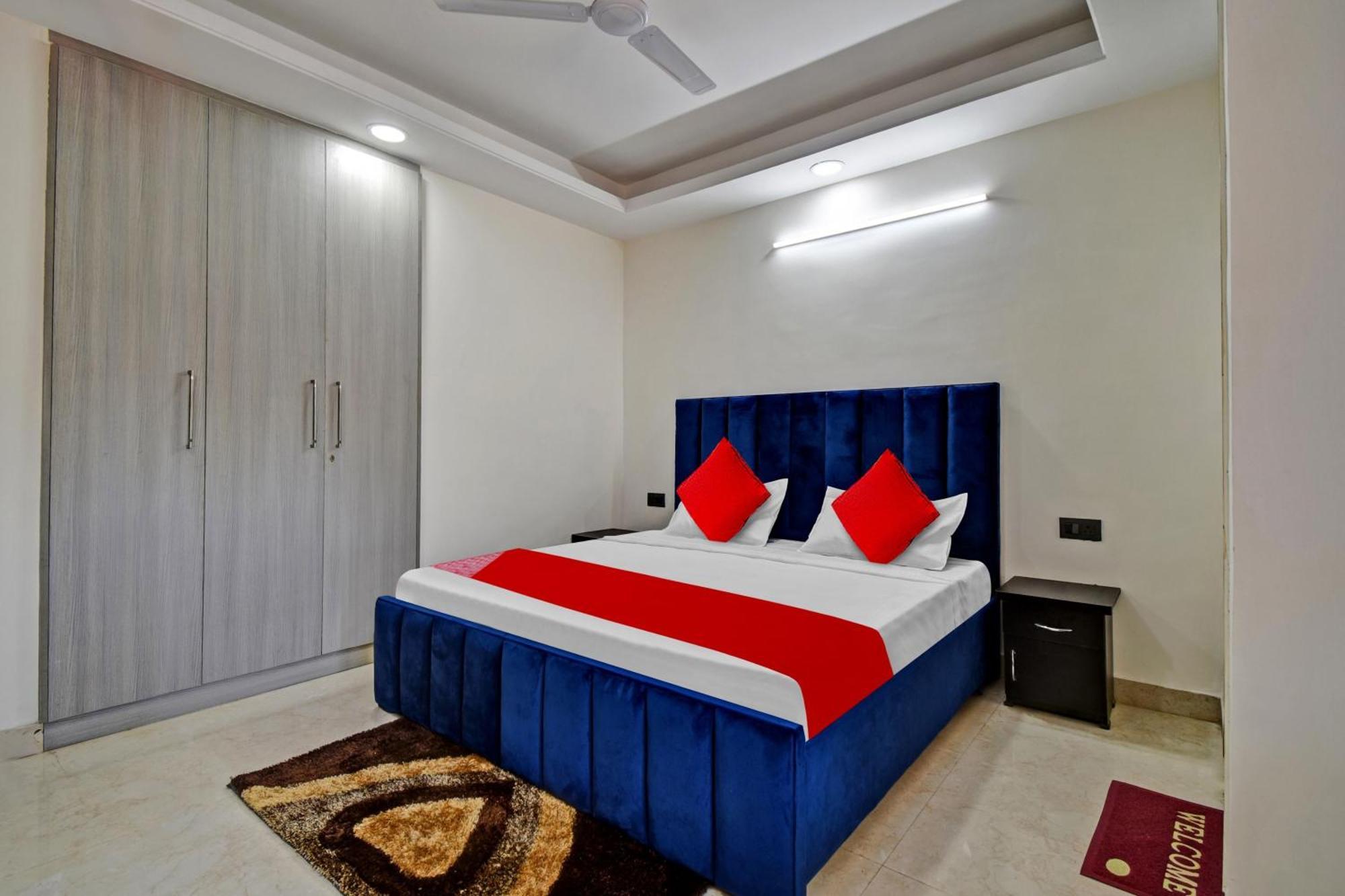 Hotel O Sai Kripa Stay Нью-Дели Экстерьер фото